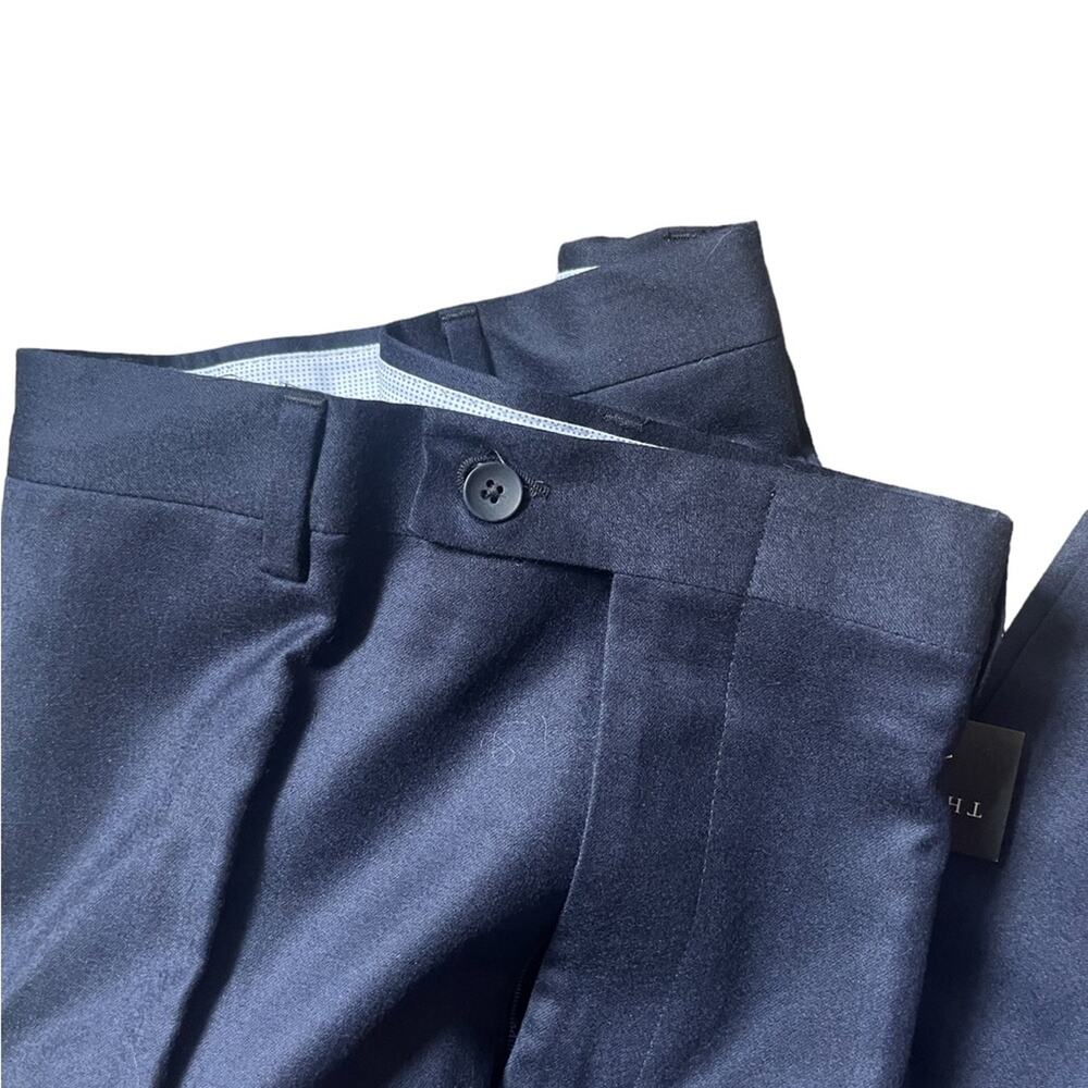 NWT! The Men's Store at Bloomingdale's Regular Fit Dress Pants - Size 42R - Picture 5 of 7